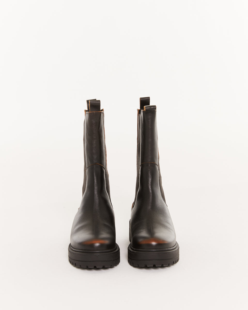 Bota track