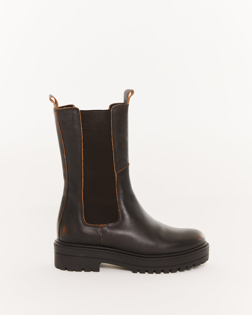 Bota track